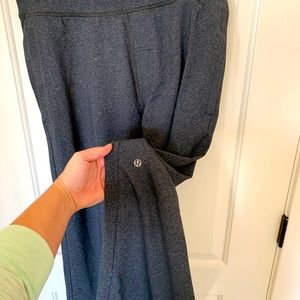 Lululemon men’s large grey sweatpants